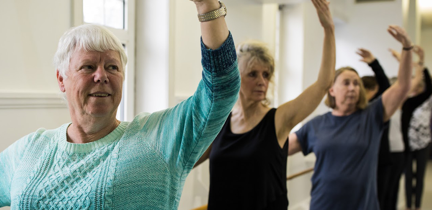 Silver Swans Ballet class